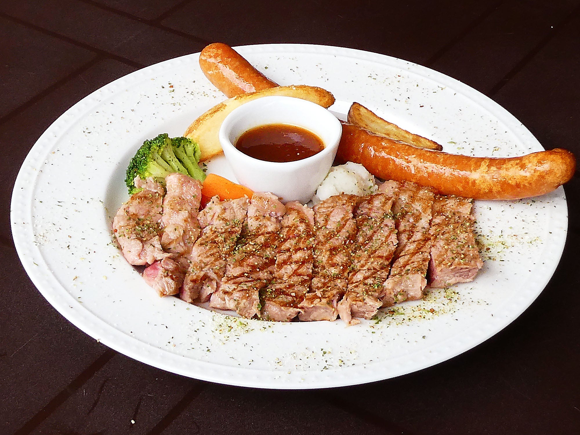 サーロインステーキブルスト付き