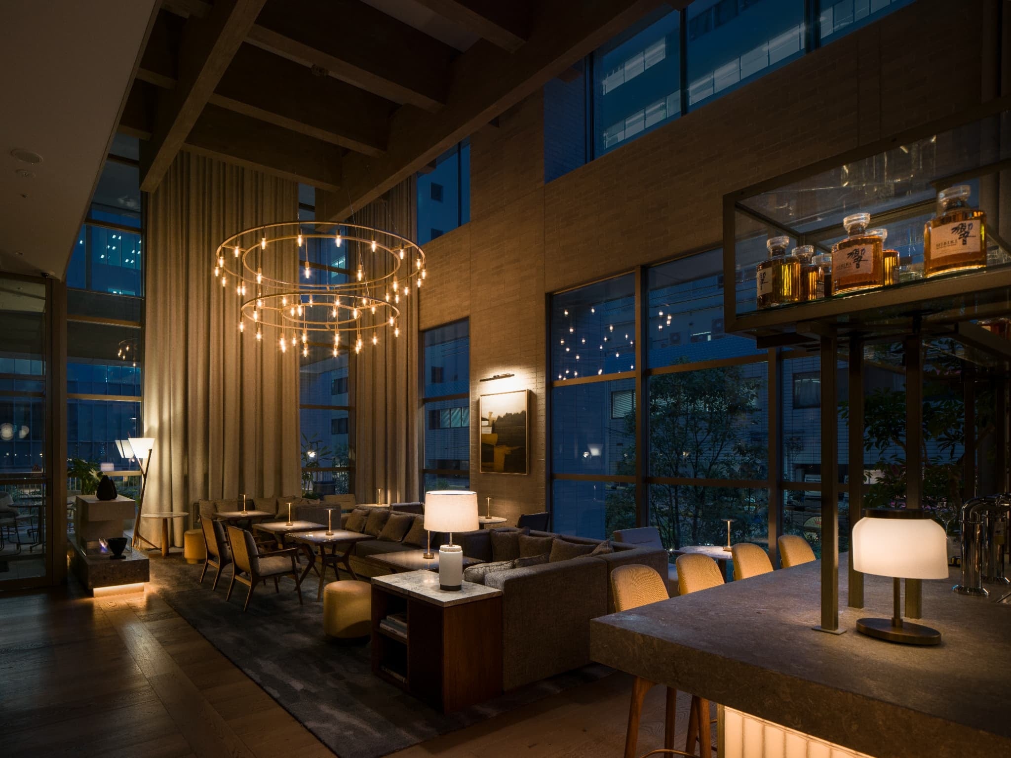 UPSTAIRZ Lounge, Bar, Restaurant