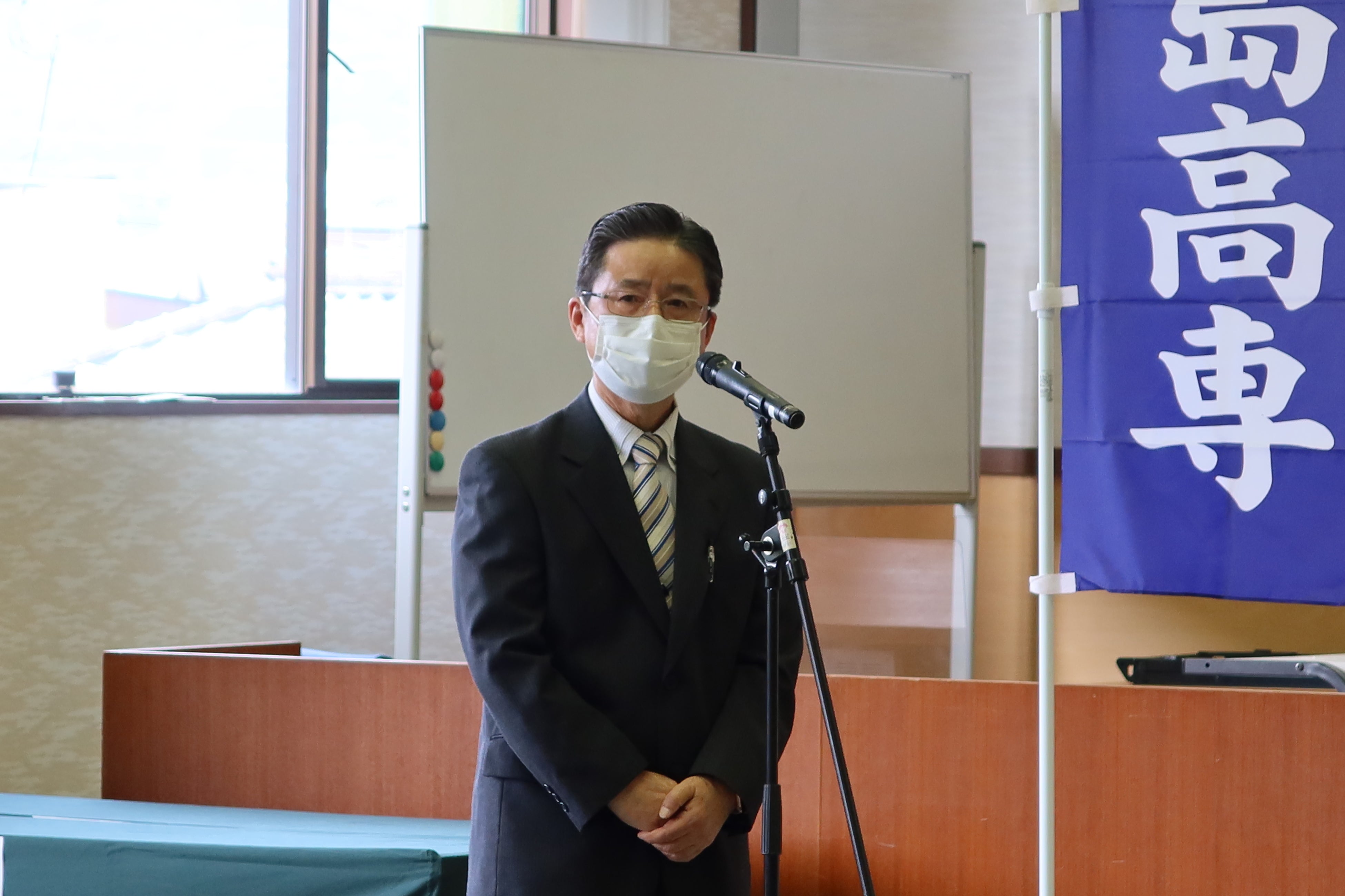 鹿児島高専　氷室校長