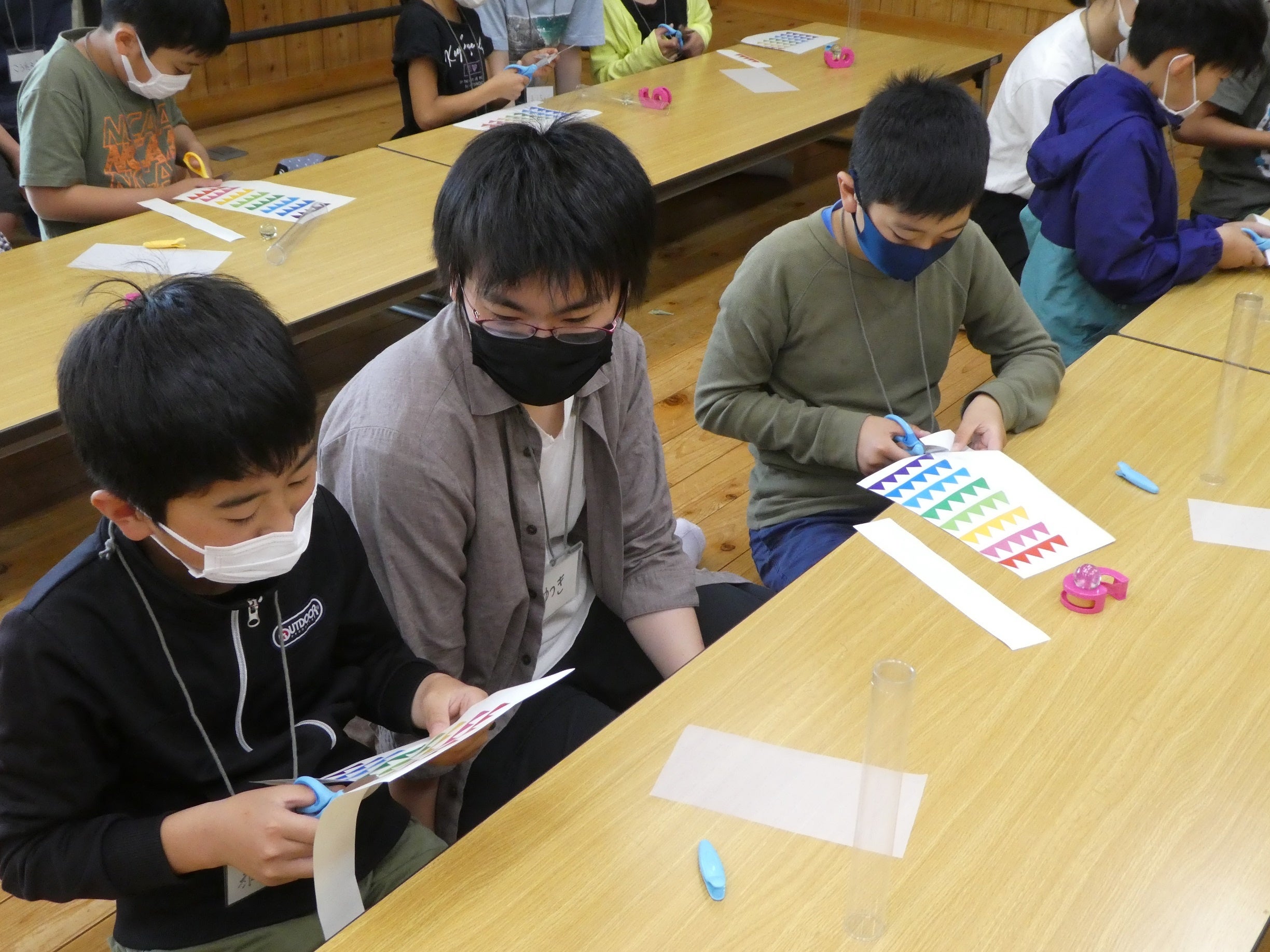 切抜作業では性格が出ます