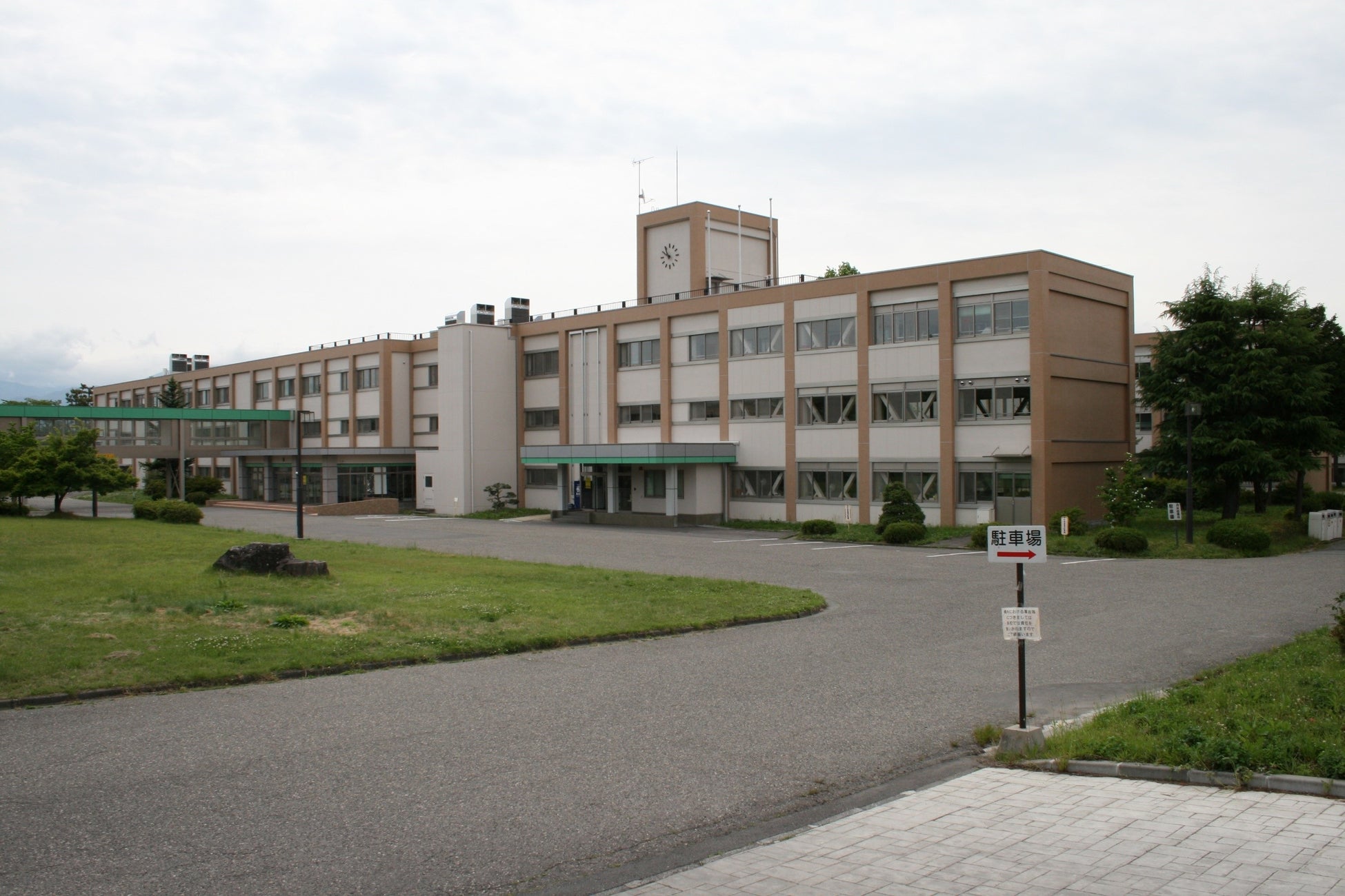 【長野高専】長野高専基金「ミマキ・スカラシップ」学生報告会を行いました 独立行政法人国立高等専門学校機構のプレスリリース 【長野高専】長野高専基金「ミマキ・スカラシップ」学生報告会を行いました 独立行政法人国立高等専門学校機構のプレスリリース