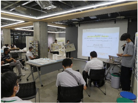 成果発表会の様子