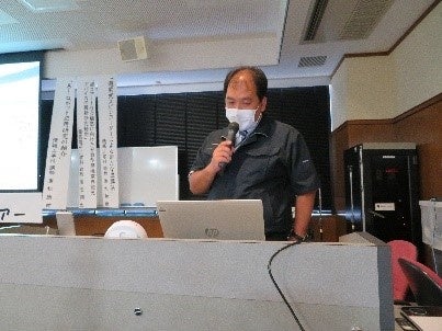 ④講演を行う山本准教授