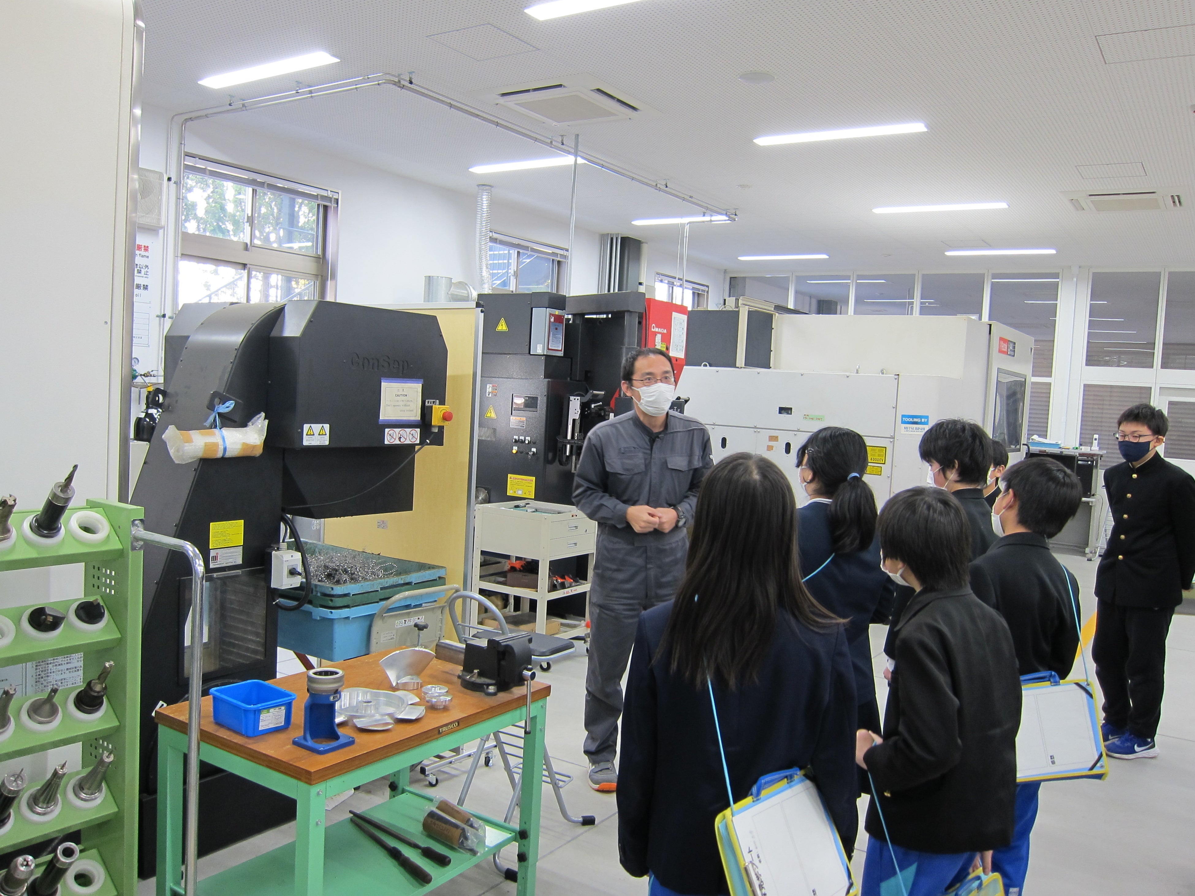 実習機器等の見学