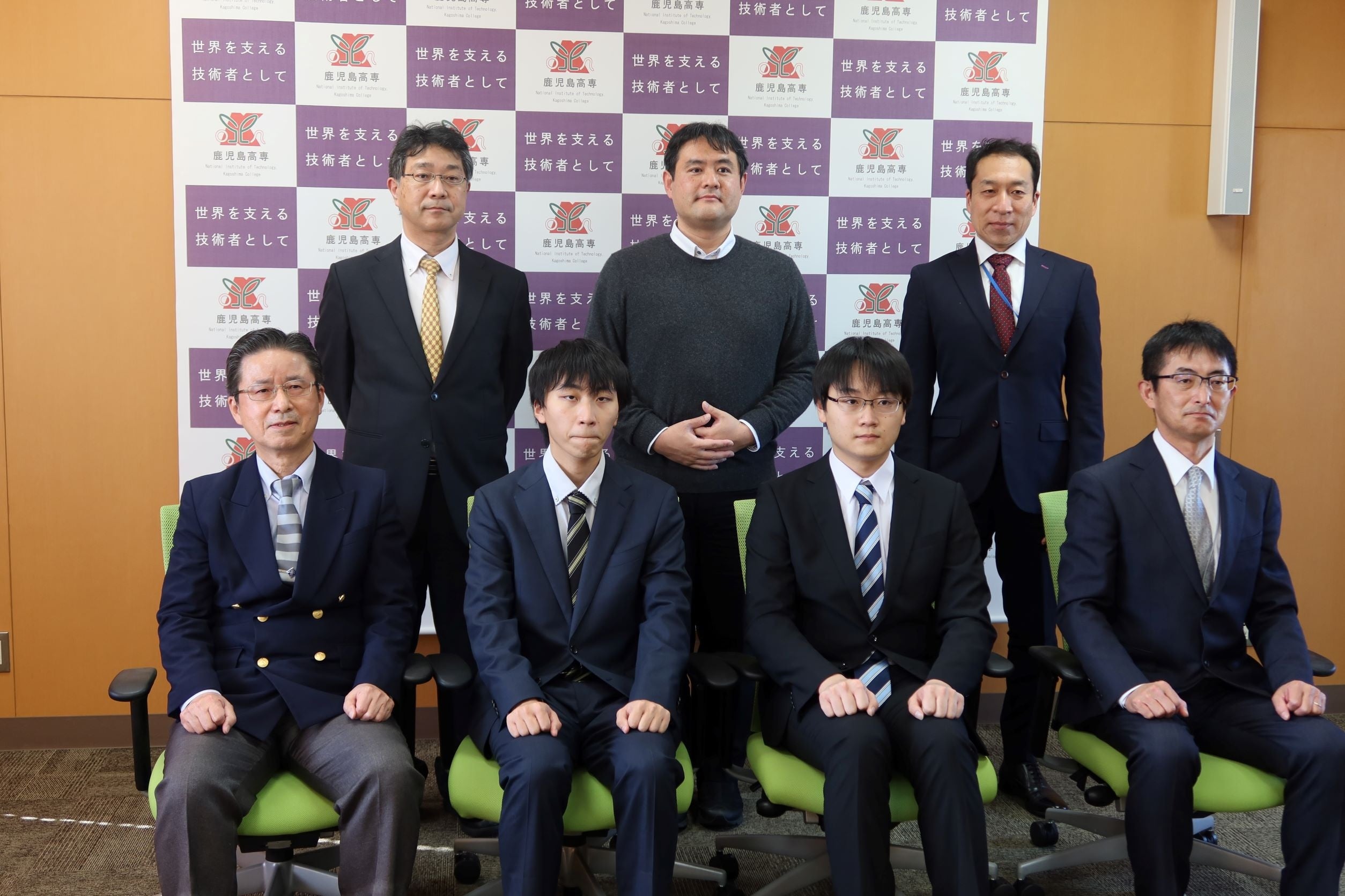 記念撮影の様子