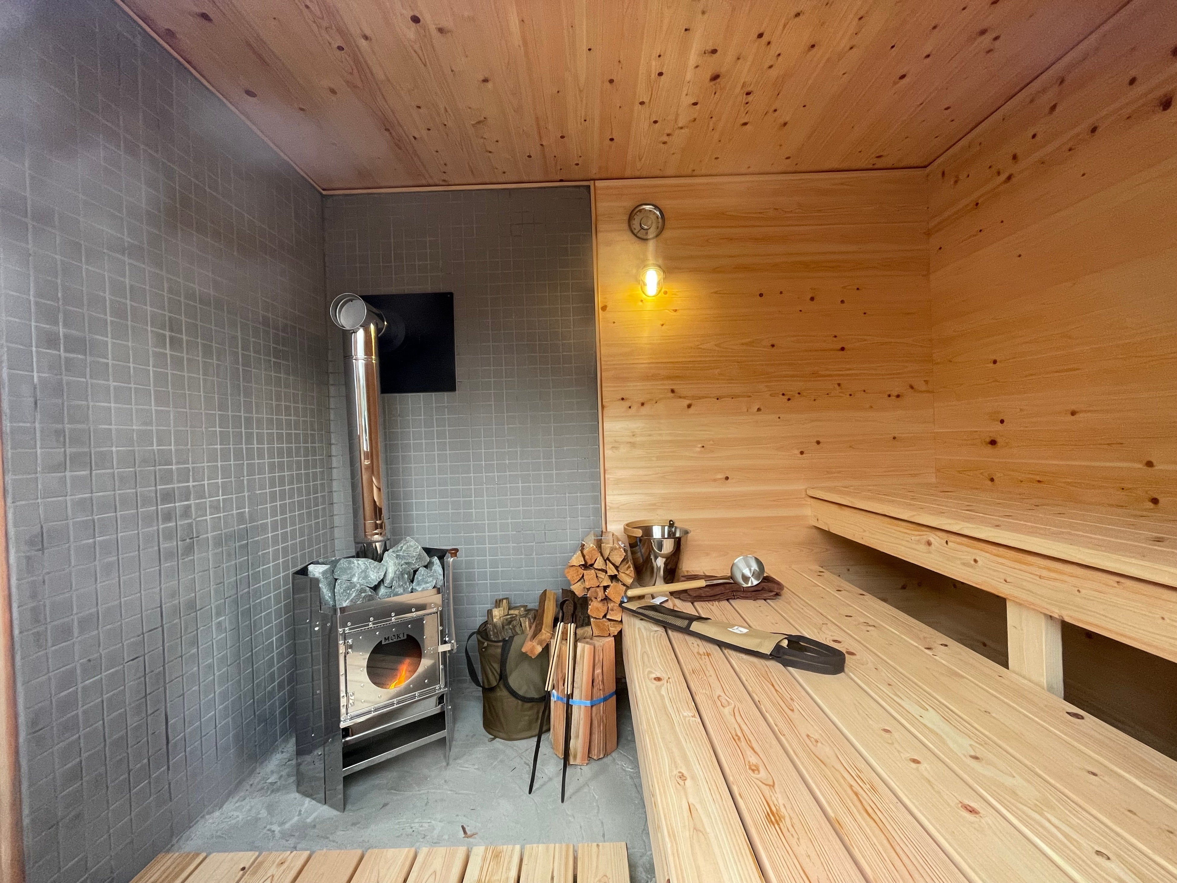 サウナ利用の場合の内装イメージ