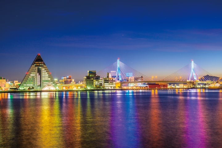 【夜空のMUSIC BAR うみとひかり】青森の新たな名所がアスパム14階に誕生 【夜空のMUSIC BAR うみとひかり】青森の新たな名所がアスパム14階に誕生