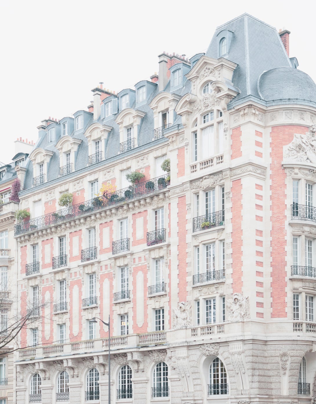 ▲インスピレーションの元になったパリの街並