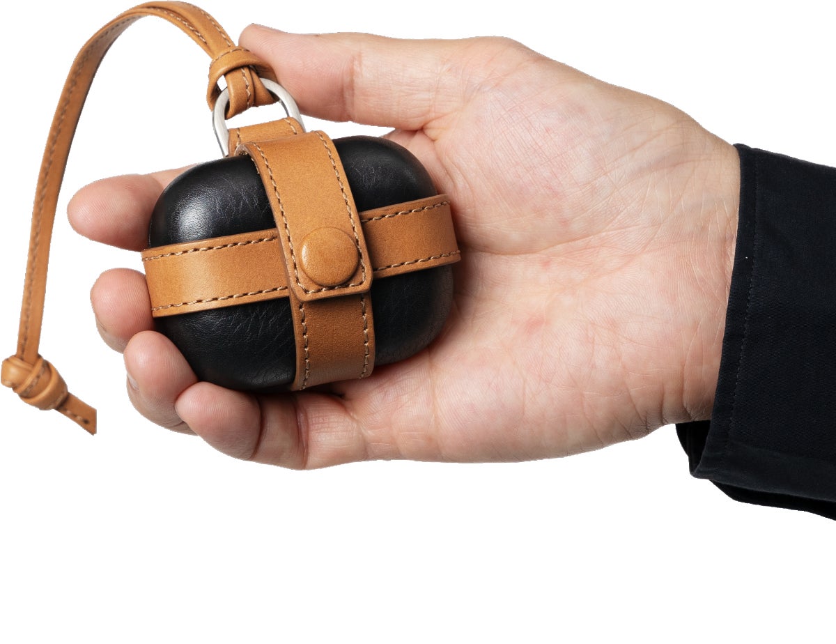 土屋鞄、本革を採用したAirPods Pro用ケースとスマホショルダーを発売 土屋鞄、本革を採用したAirPods Pro用ケースとスマホショルダーを発売