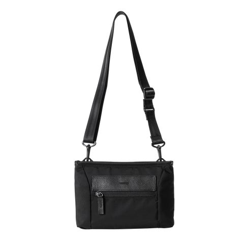 軽快な機能性と品を兼ね備えた 「CORDURA® ECO」採用のバッグ 軽快な機能性と品を兼ね備えた 「CORDURA® ECO」採用のバッグ