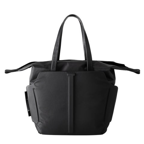 革製品で培ってきた美意識と職人技術をナイロンに落とし込んだTSUCHIYA 革製品で培ってきた美意識と職人技術をナイロンに落とし込んだTSUCHIYA