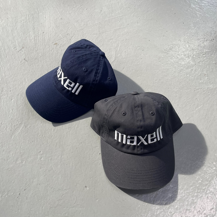 マクセルと「ciatre」がコラボレーション「maxell」ブランドロゴがT