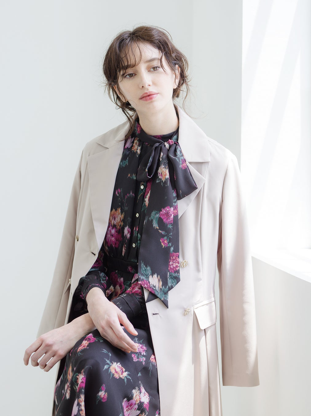 Coat ¥132,000   One-piece ¥88,000