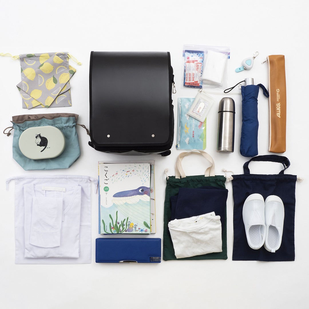 拡張すると、これだけの荷物が入ります