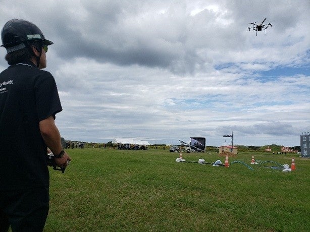 双葉電子工業、災害時の物資輸送支援に向けて、ドローンによる医薬品輸送を訓練で実証 | 双葉電子工業株式会社のプレスリリース