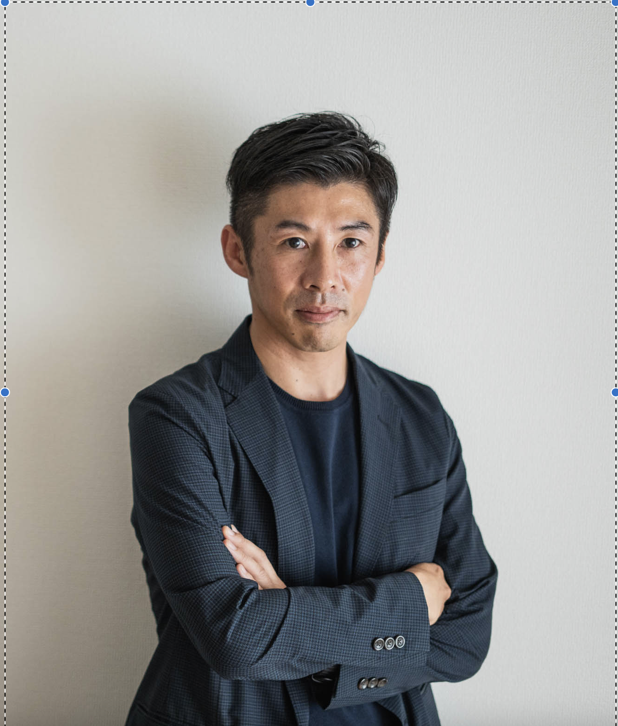 医師、代表取締役 高木俊介