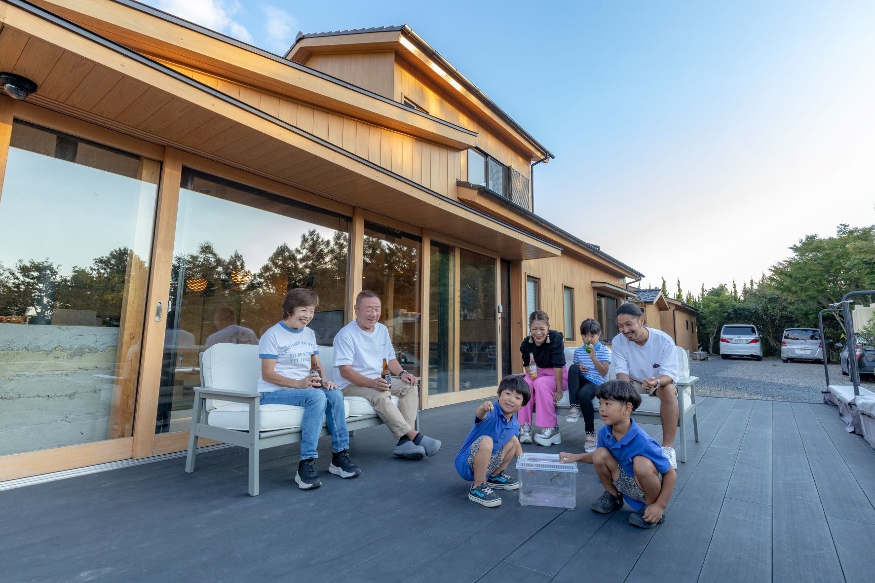 最大10人が泊まれる1棟貸し宿「TAKAHARA」