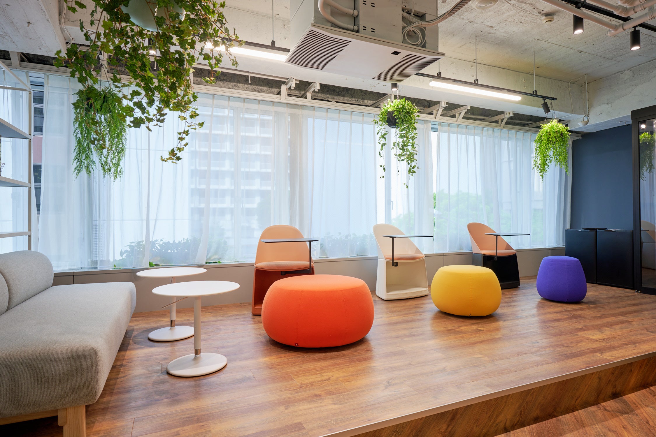 ライブオフィスの様子