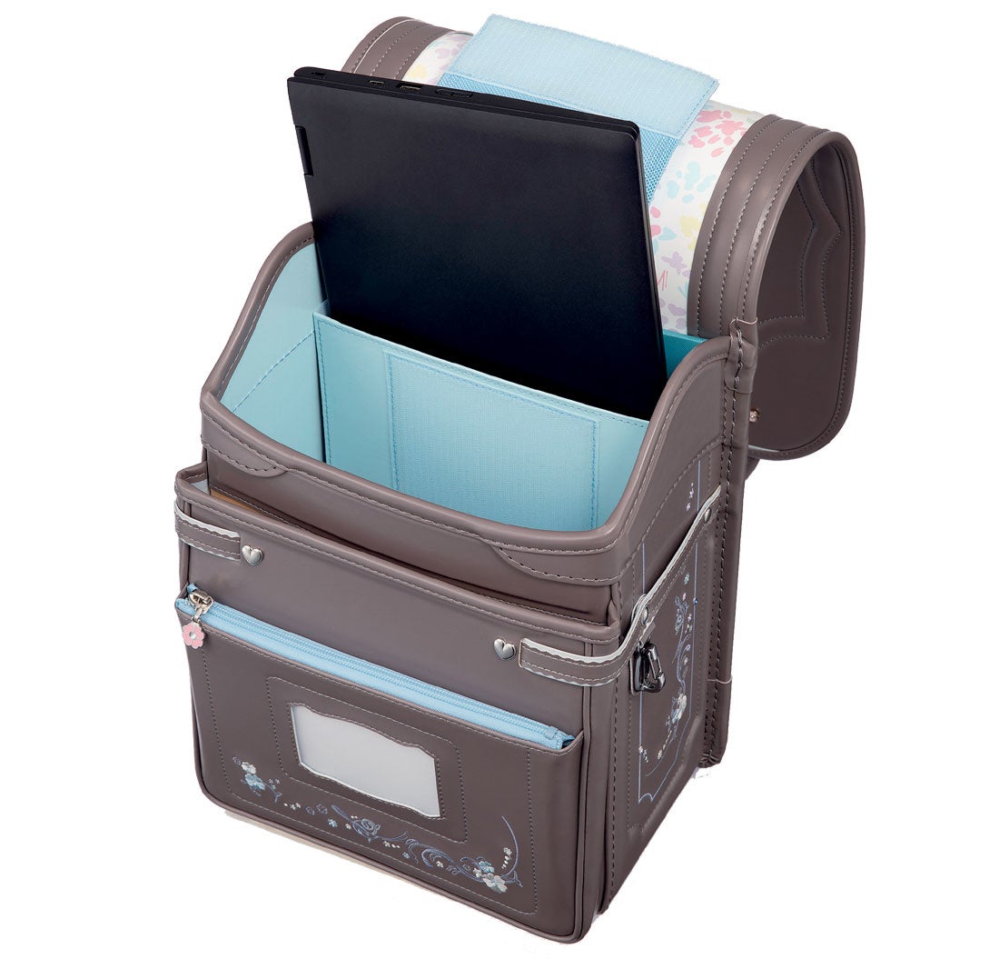 タブレット・ノートパソコンの収納に対応