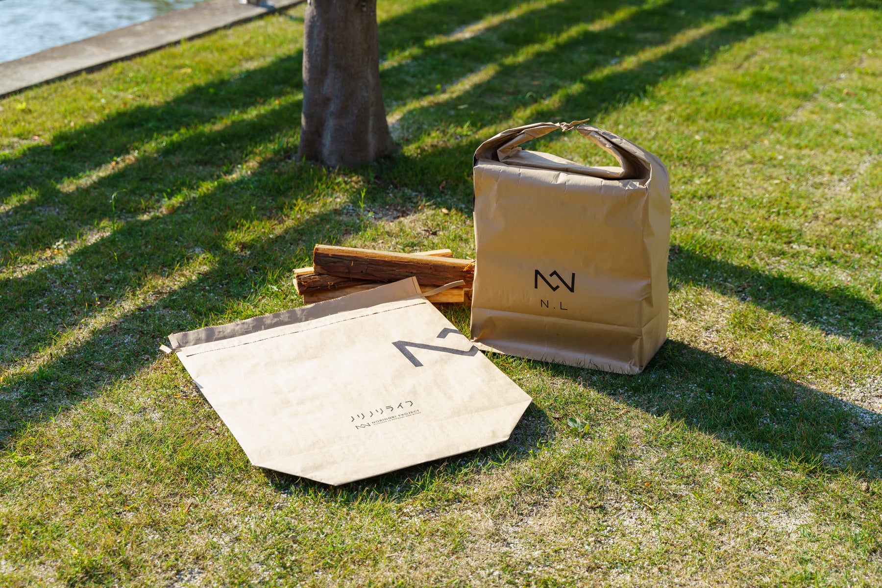 アウトドアで使える紙袋マキカミブクロ