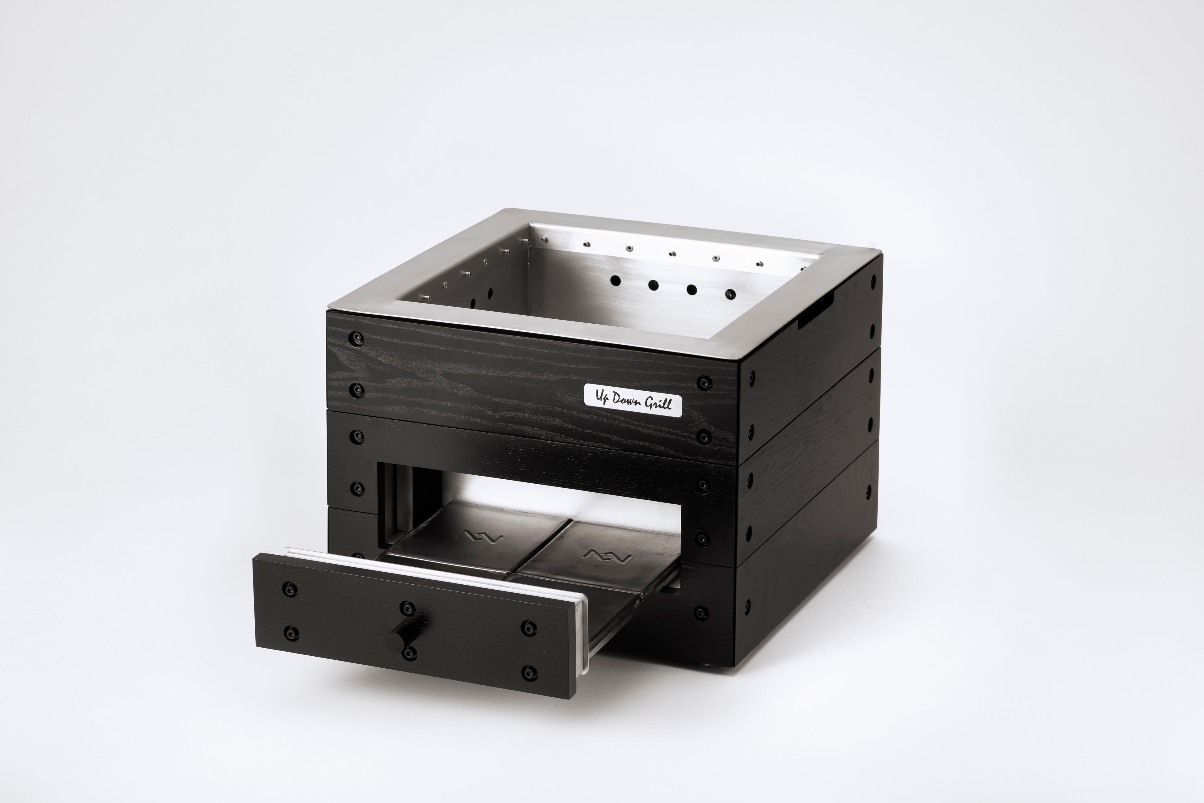 グリルとオーブン料理が同時に楽しめるアップダウングリル