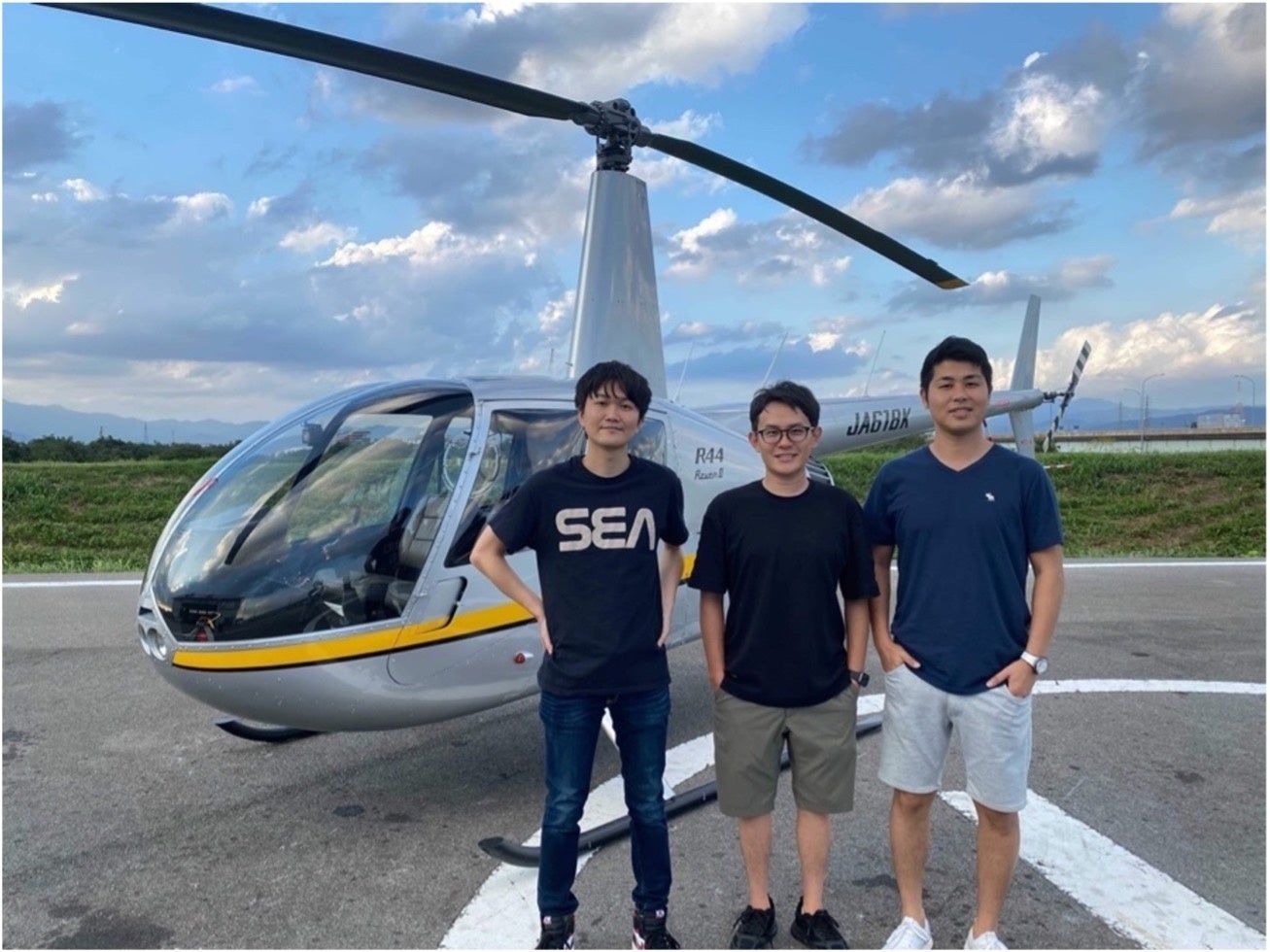 テレシー 世界初のヘリコプターサイネージを共同開発し 販売開始 株式会社テレシーのプレスリリース テレシー 世界初のヘリコプターサイネージを共同開発し 販売開始 株式会社テレシーのプレスリリース