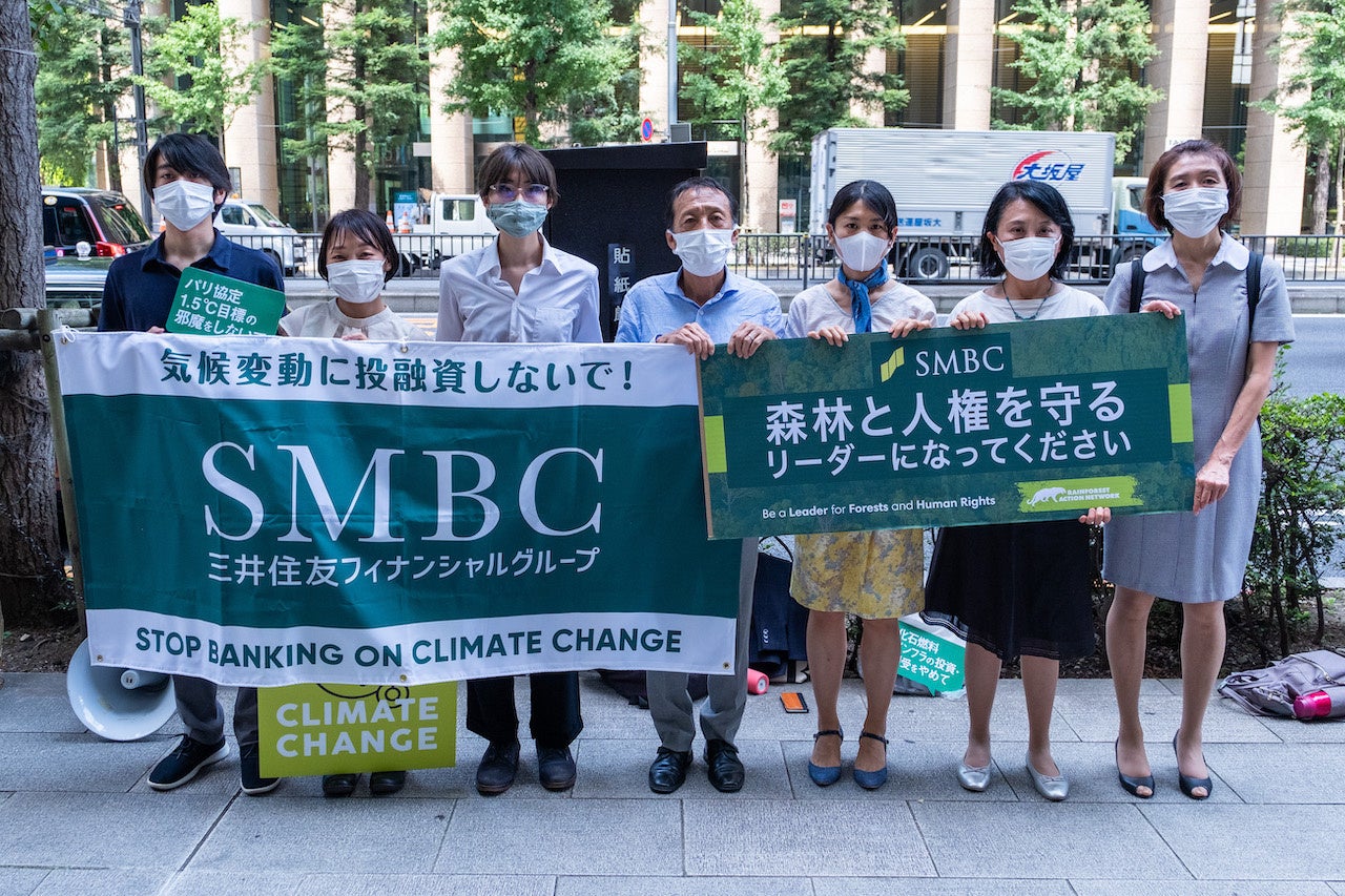 SMBCに気候変動株主提案を提出した団体と個人株主、2022年6月29日、東京・大手町