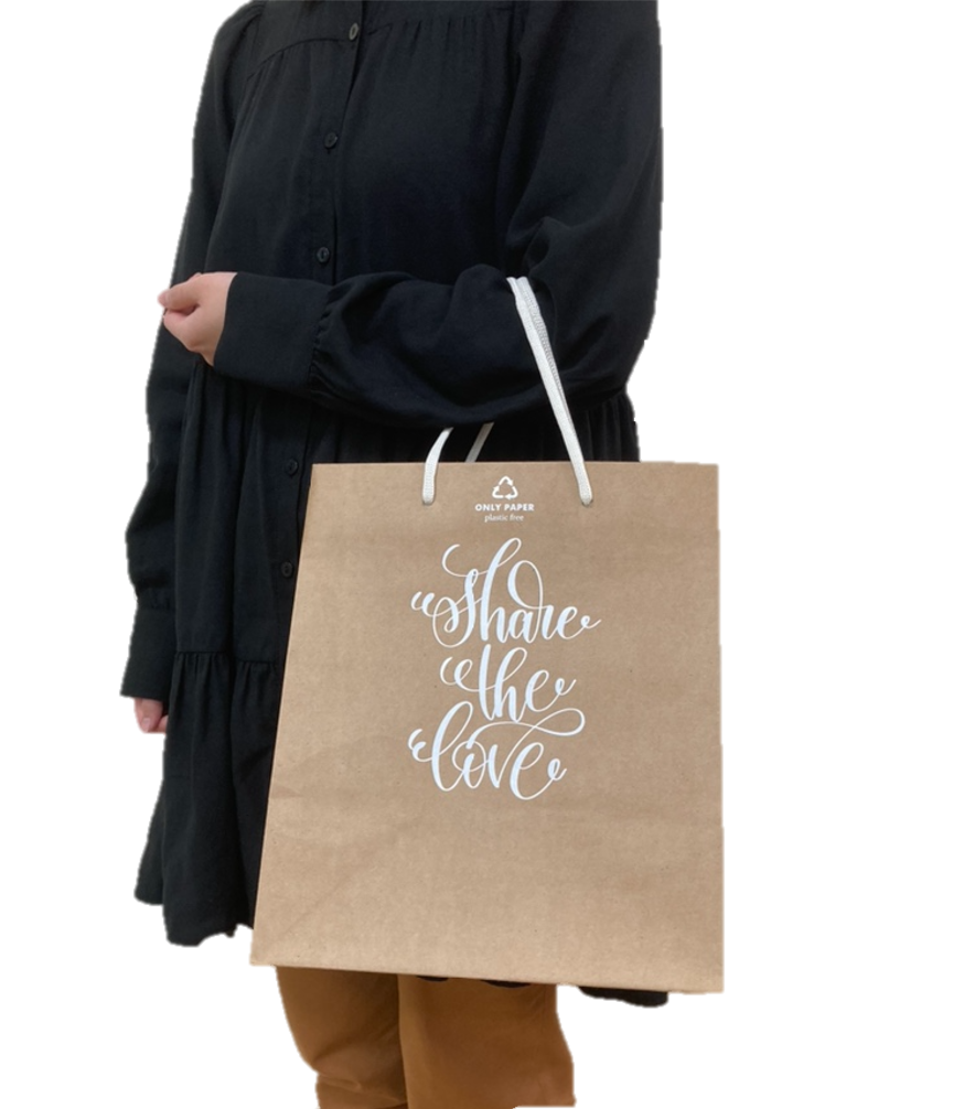 パンフレットサイズ3