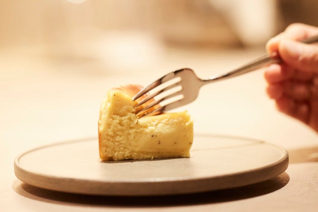 ▲黒い点々が焦がしバター