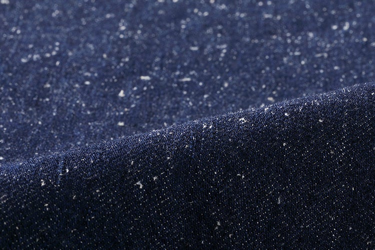 バナナ繊維に「コートジボワール綿」を合わせた生地。