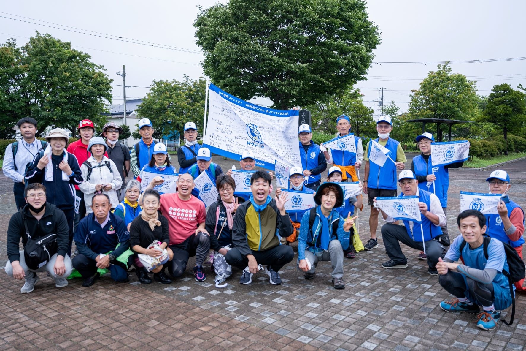 <心の復興コミュニティ八戸市に参加したみなさんと実踏隊のみなさん>