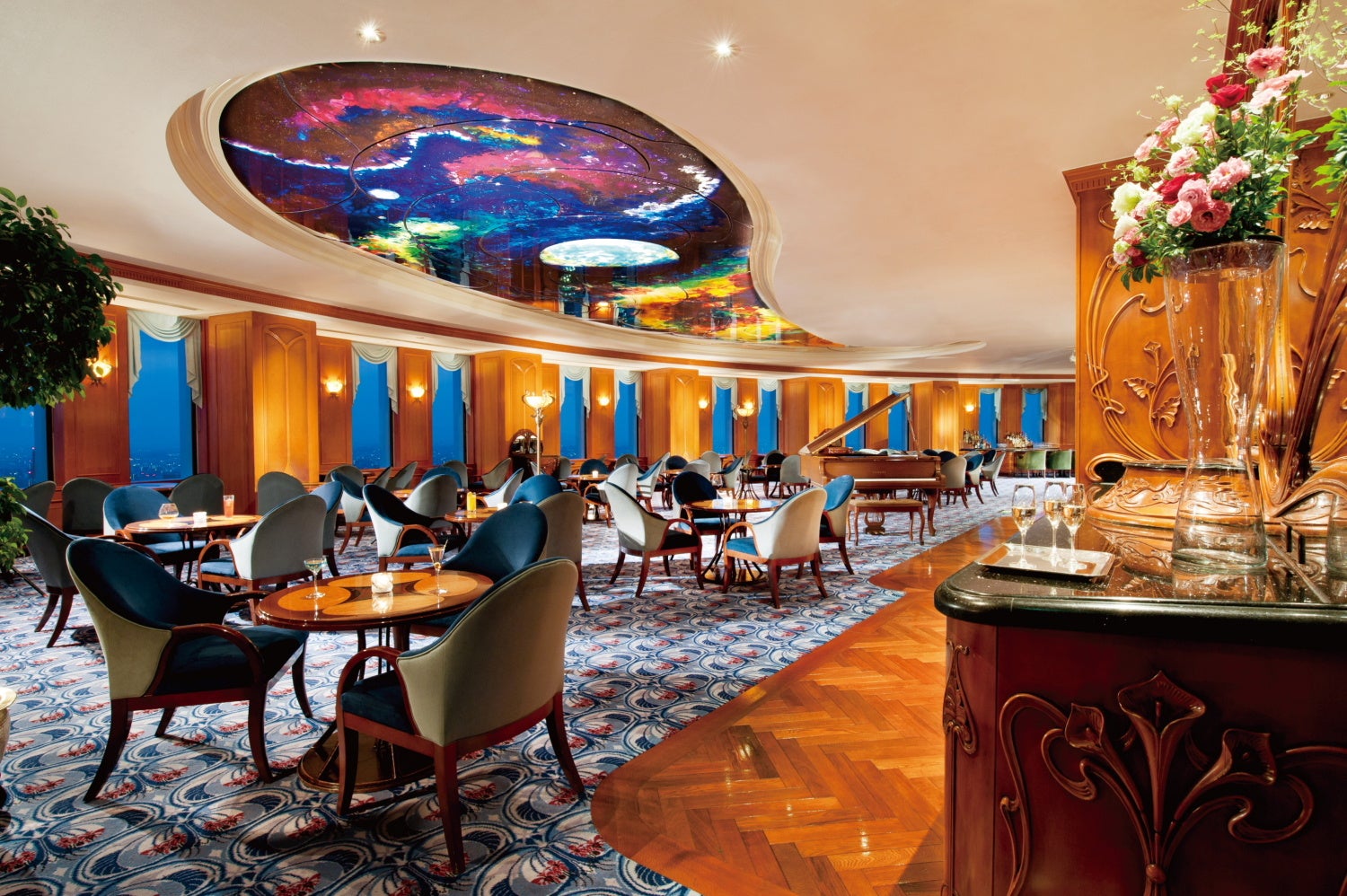 スカイラウンジ「ジーニス」