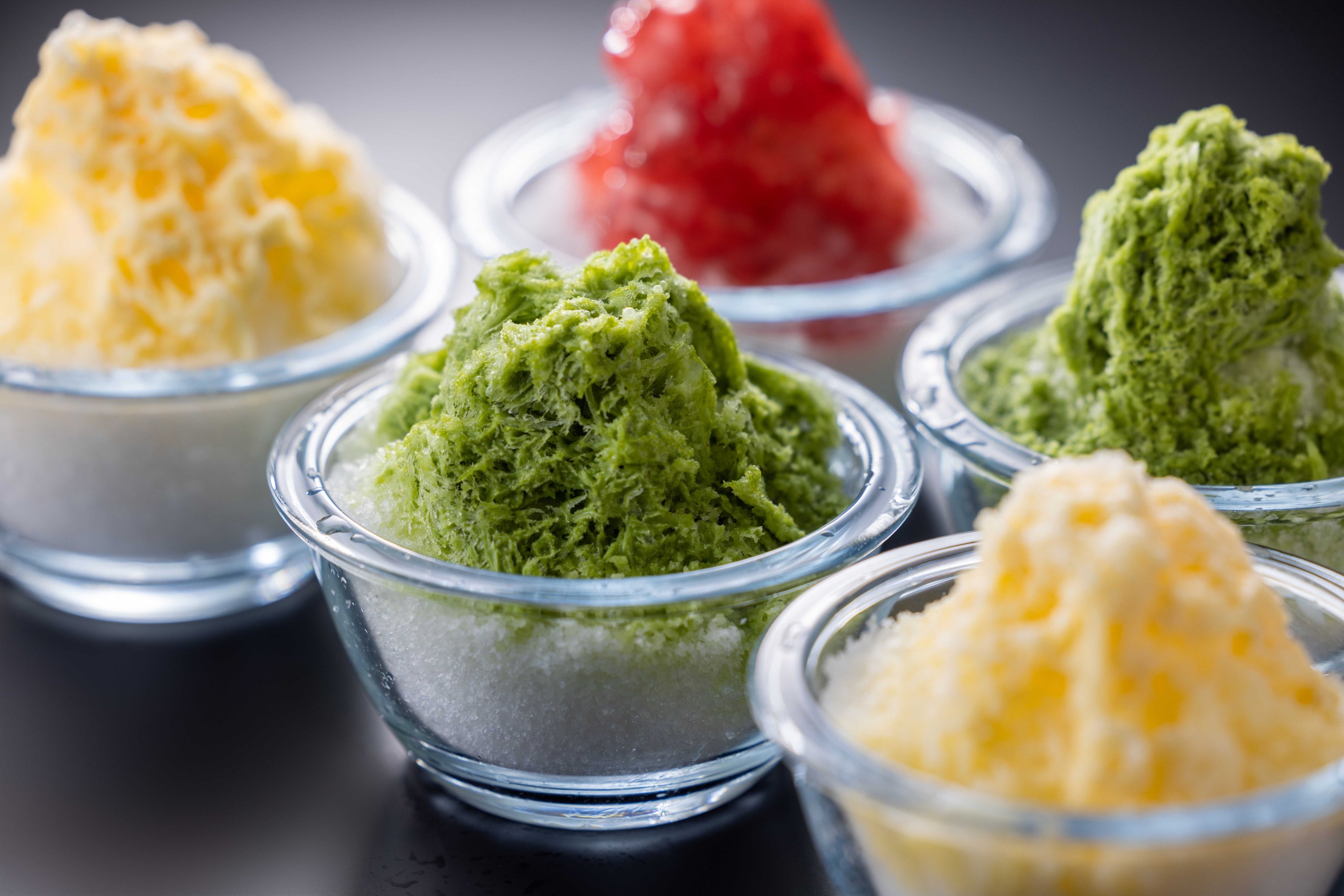 天然水純氷で作るふわふわかき氷イメージ