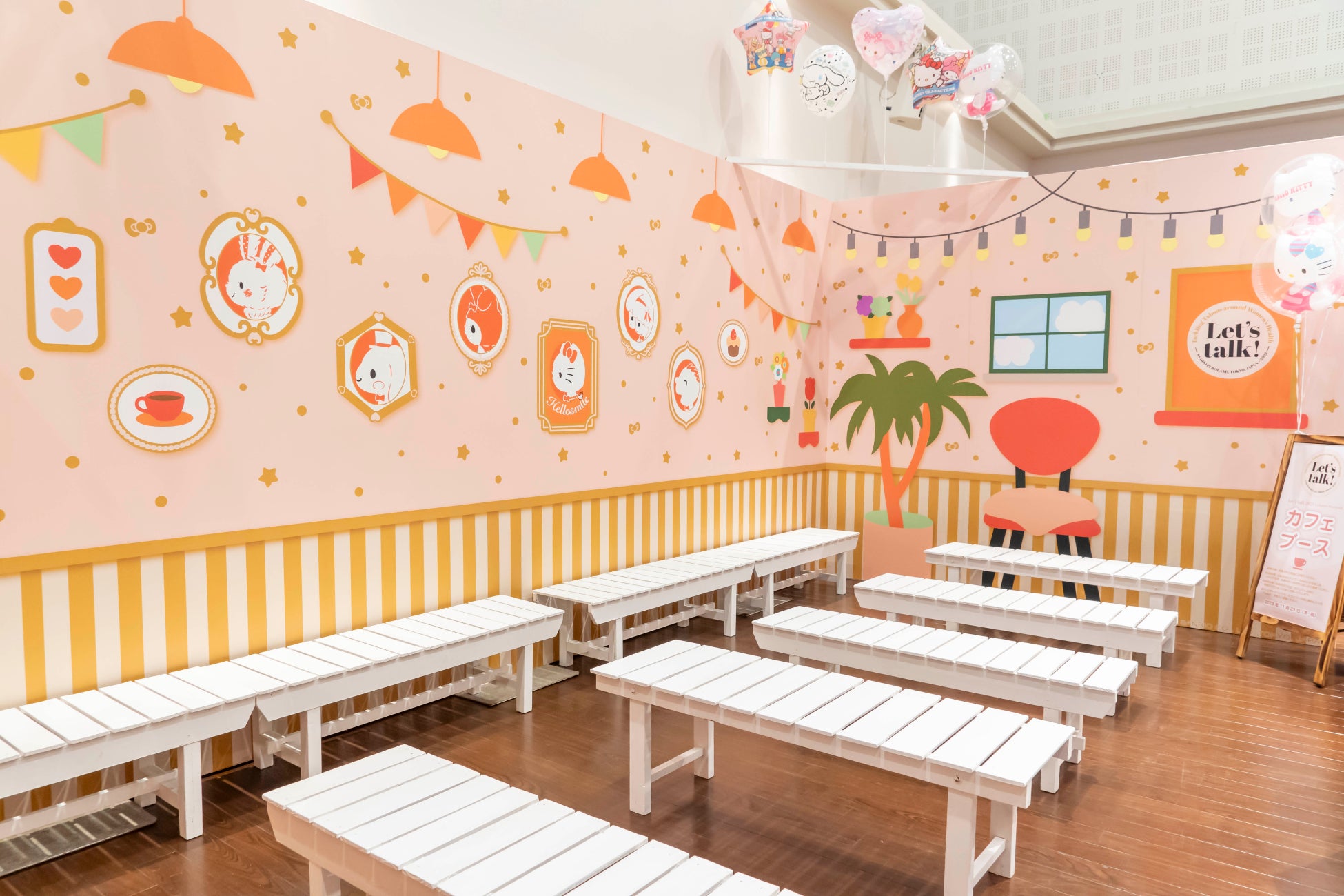 癒しの空間にデザインされたカフェエリア