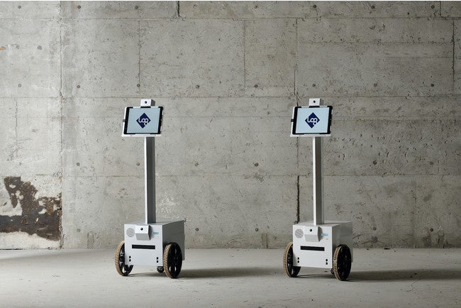 独自開発のアバターロボット