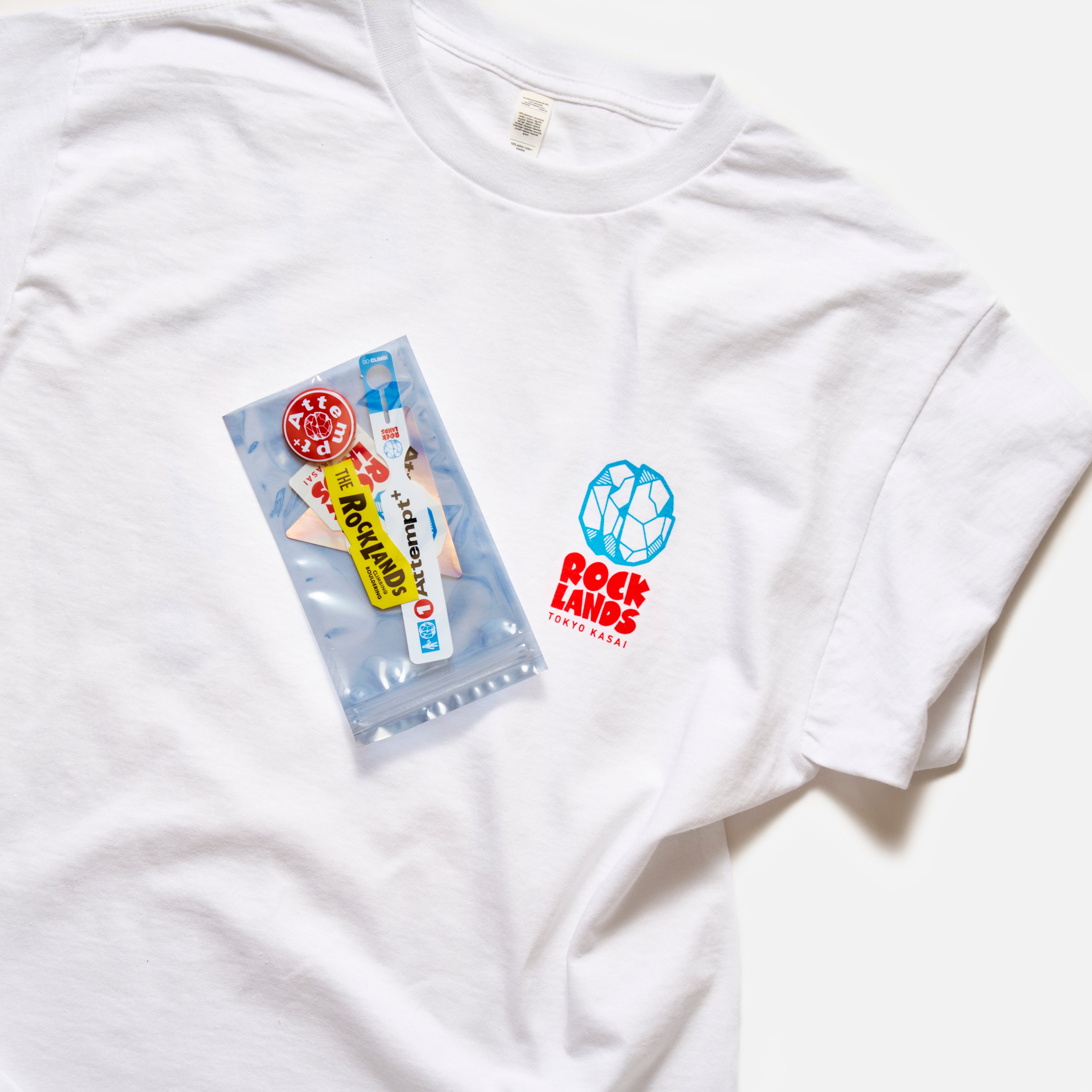 商品：『Attempt+』vol.01 限定Tシャツ(size：M-XL)＋ステッカーセット 定価：¥7,100(税込) 限定300セット