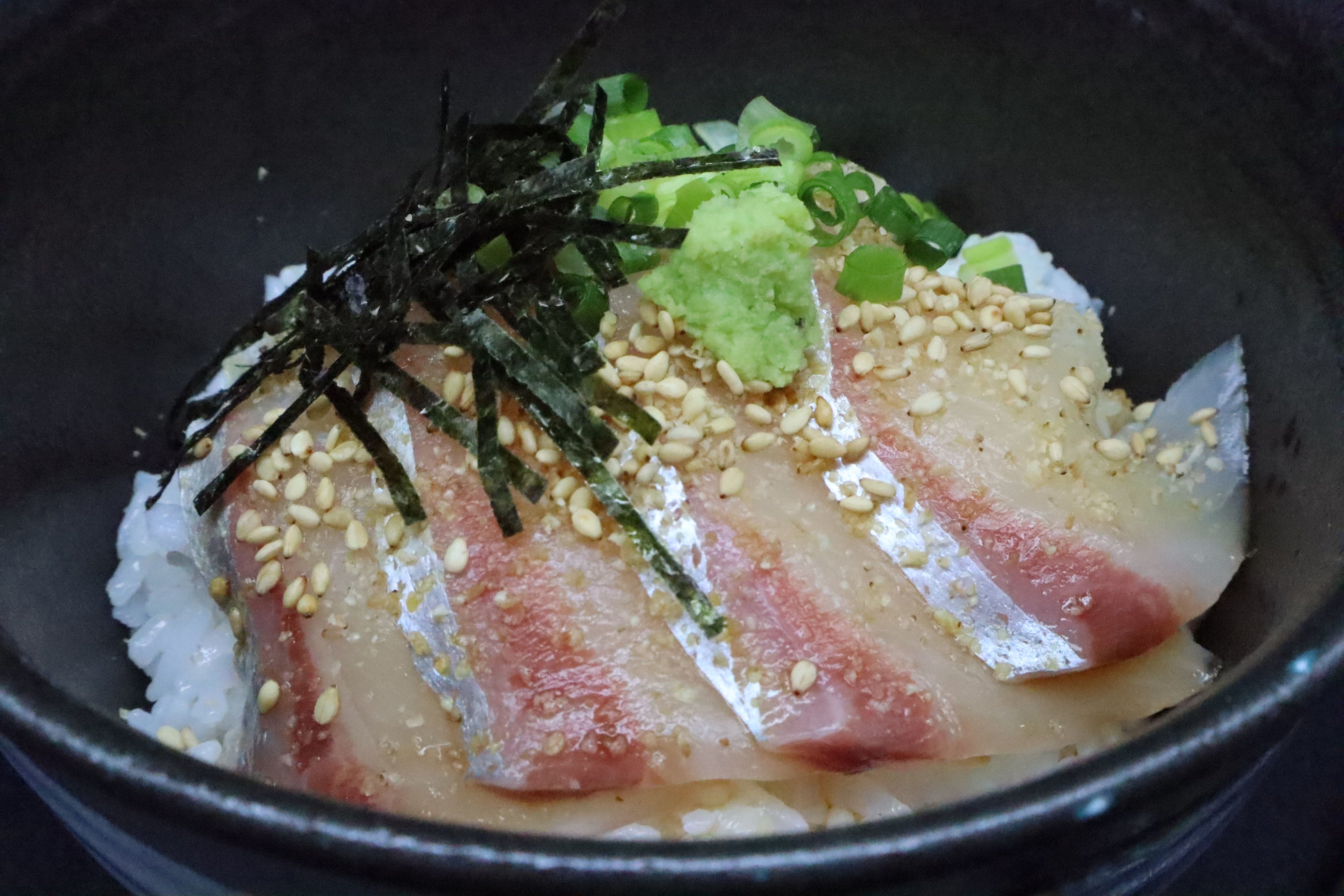 九州産カンパチのりゅうきゅう丼