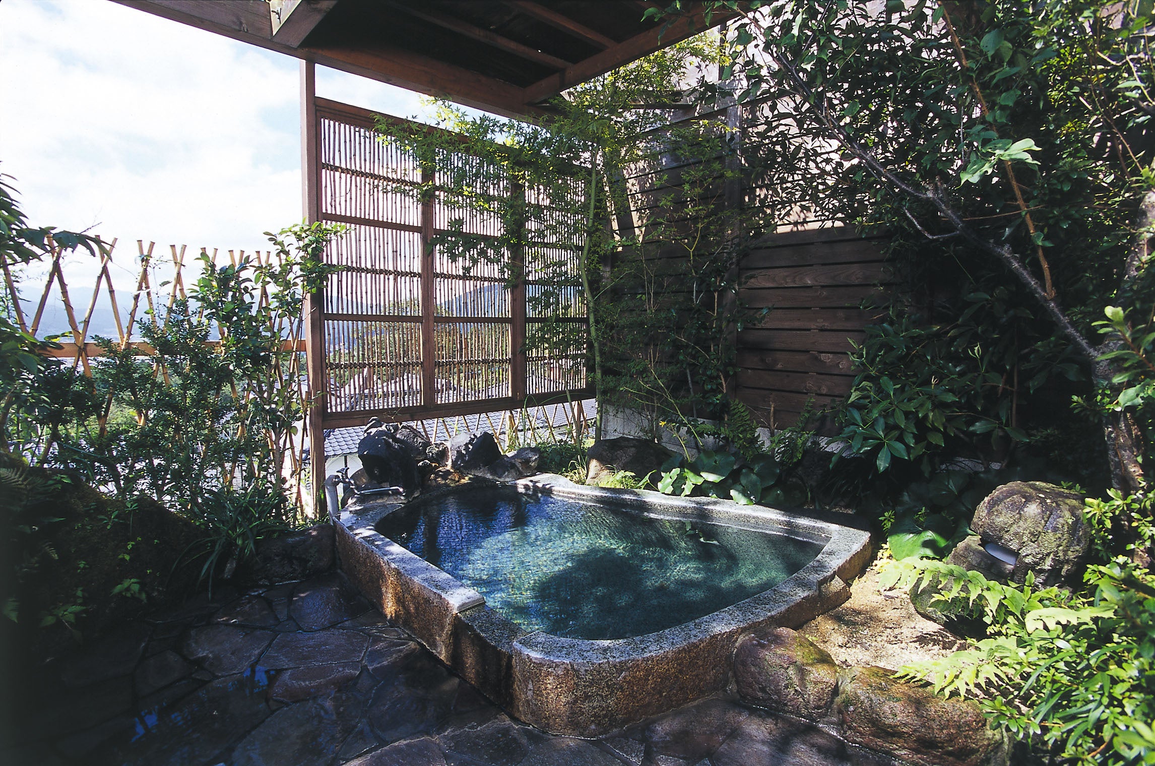 御宿八遇來　客室露天風呂（イメージ）