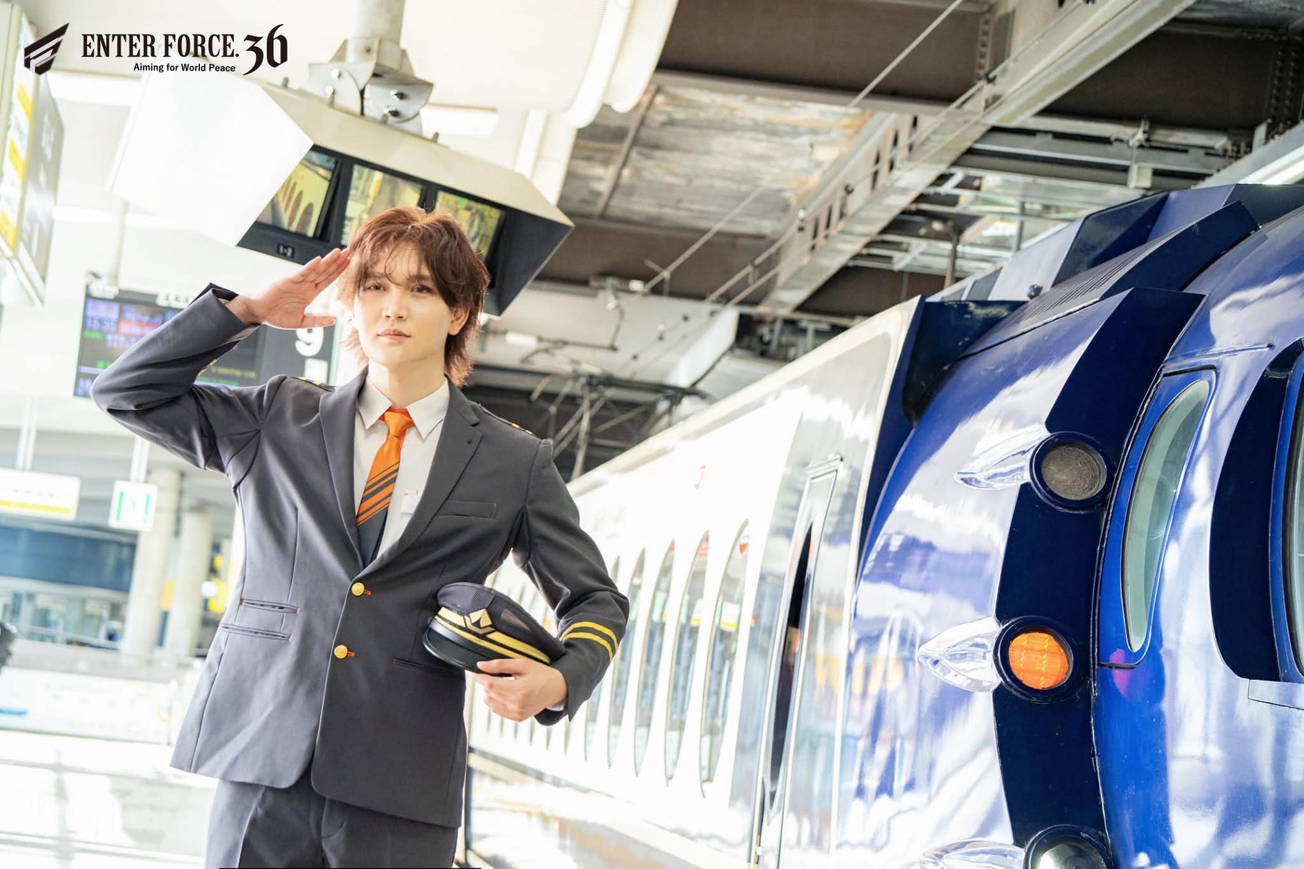 キミトス、南海難波駅の特別駅長に!記念ミュージアムも キミトス、南海難波駅の特別駅長に!記念ミュージアムも