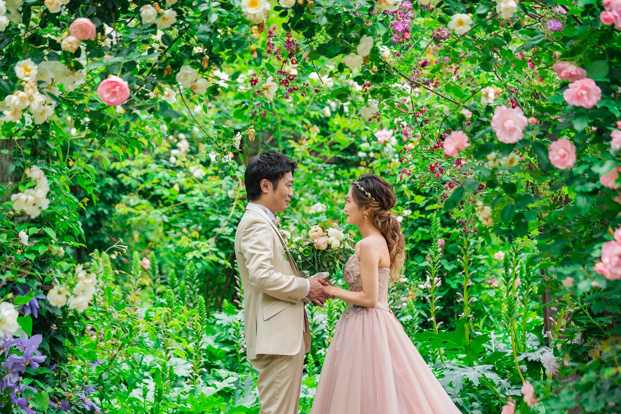 ウエディング　ジュエリー　フォトウエディング 煌めく一瞬を永遠に。1日1組限定のウェディングフォト「PHOTO WEDDING