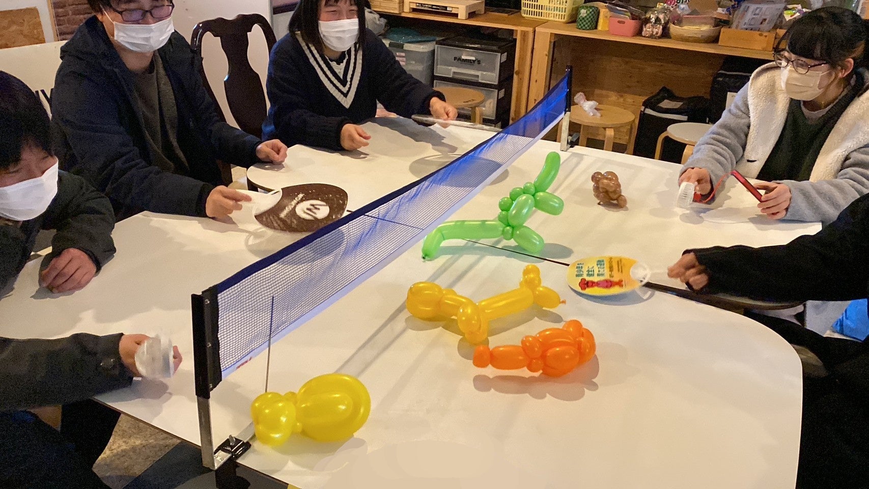 学生による当日レクの試行会の様子