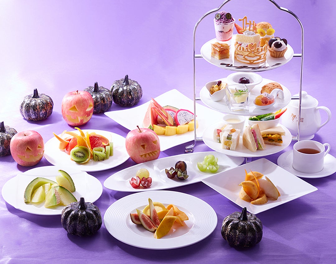 10 月のフルーツティアラのテーマは「ハロウィン」です