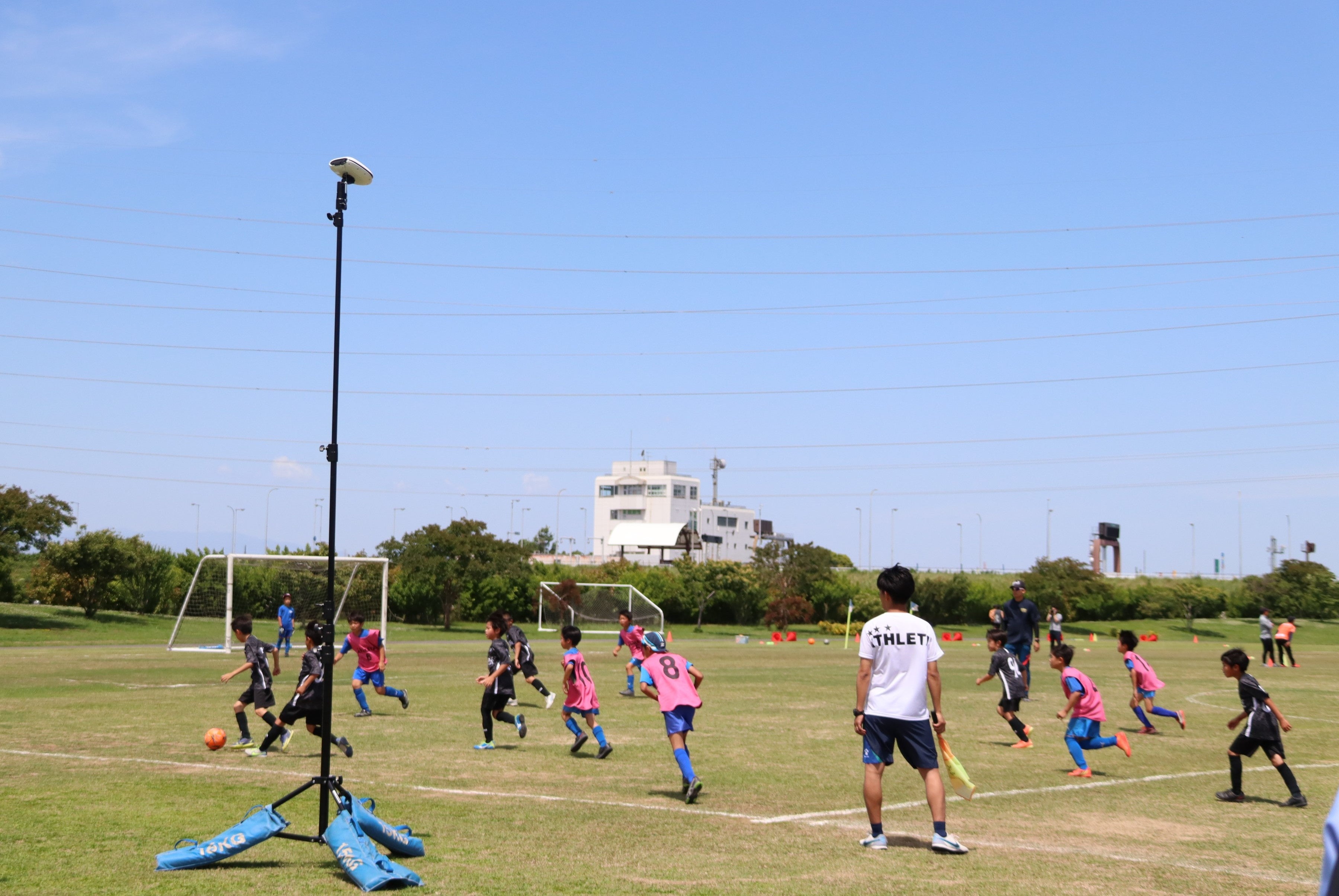 試合形式練習を撮影するAIカメラ