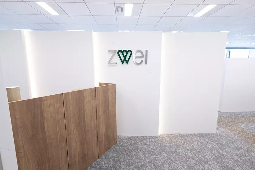 ツヴァイ大阪店