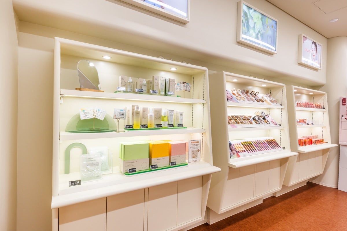 店舗イメージ（写真は『LAOX BEAUTY AIRPORT自由が丘店』 内観）