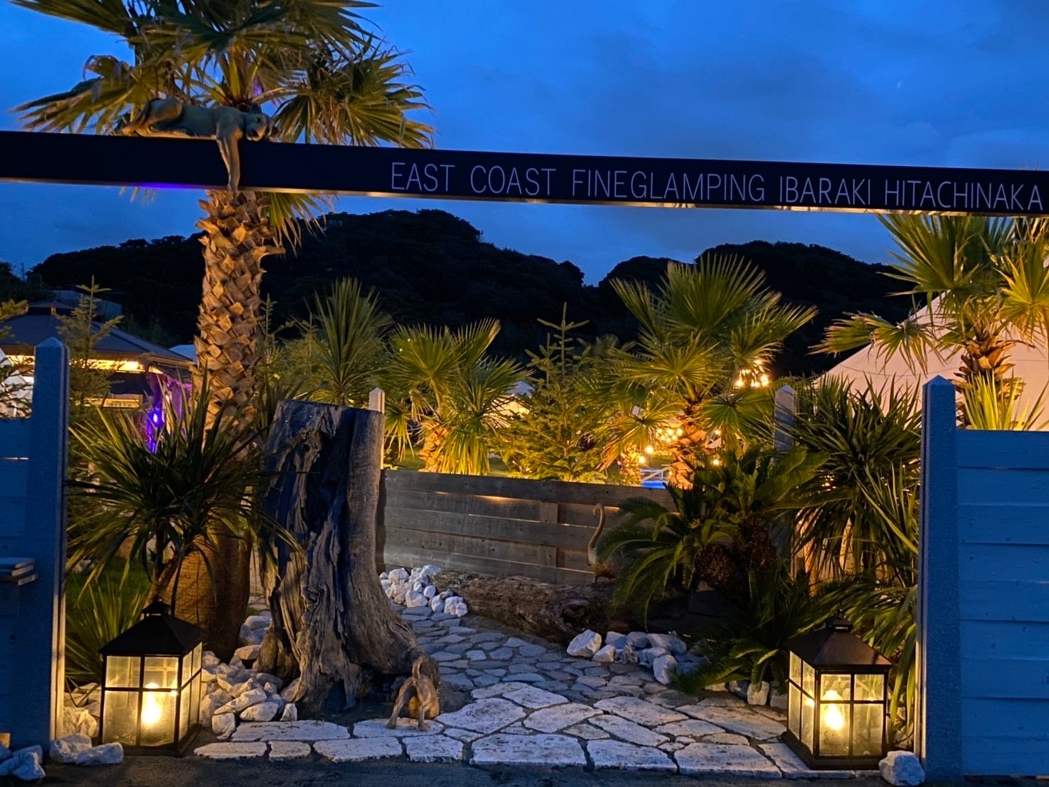 EAST COASTのエントランス