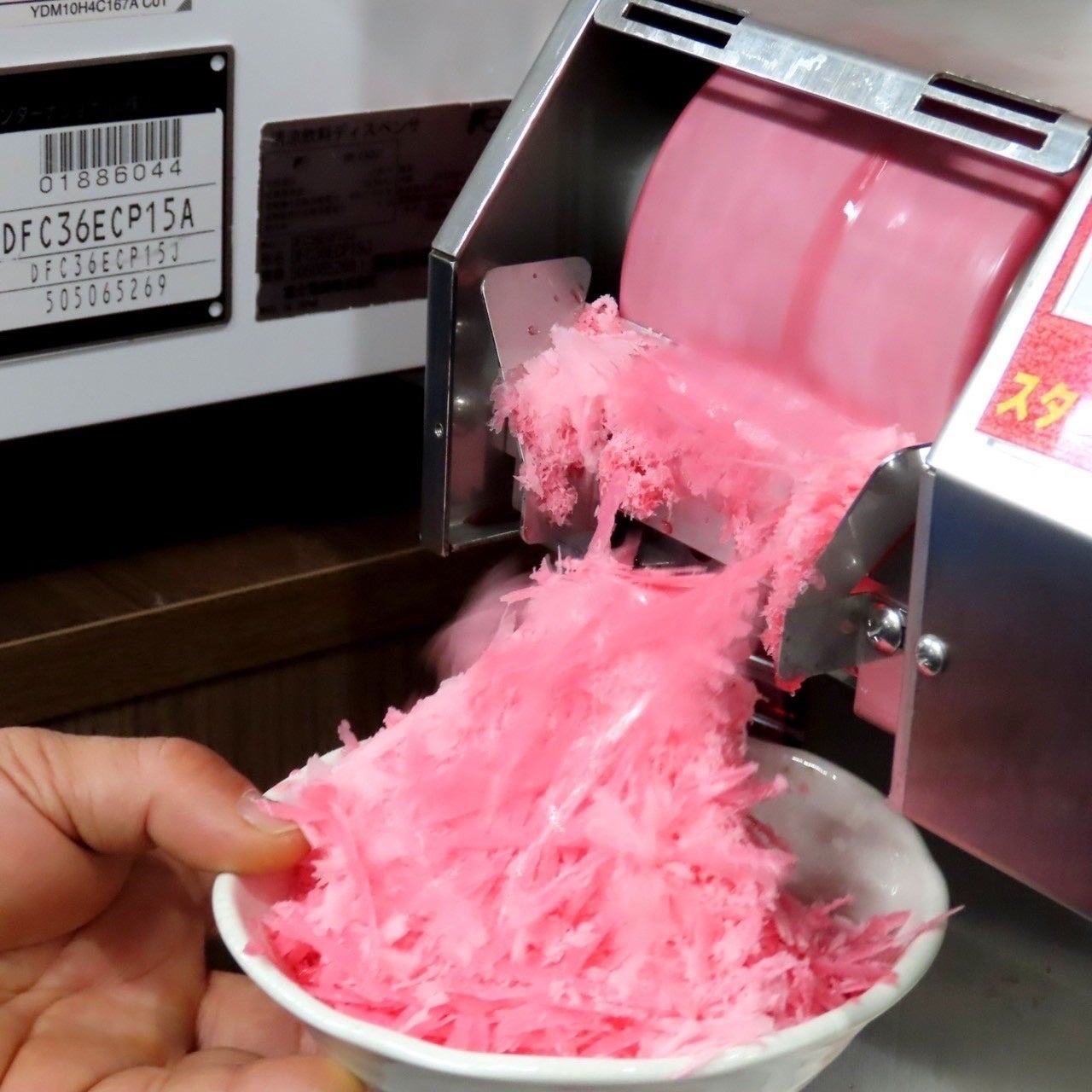 ふわふわ粉雪かき氷