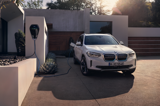 ＢＭＷの新型EV車〝ＢＭＷ iシリーズ″ （写真はイメージです）