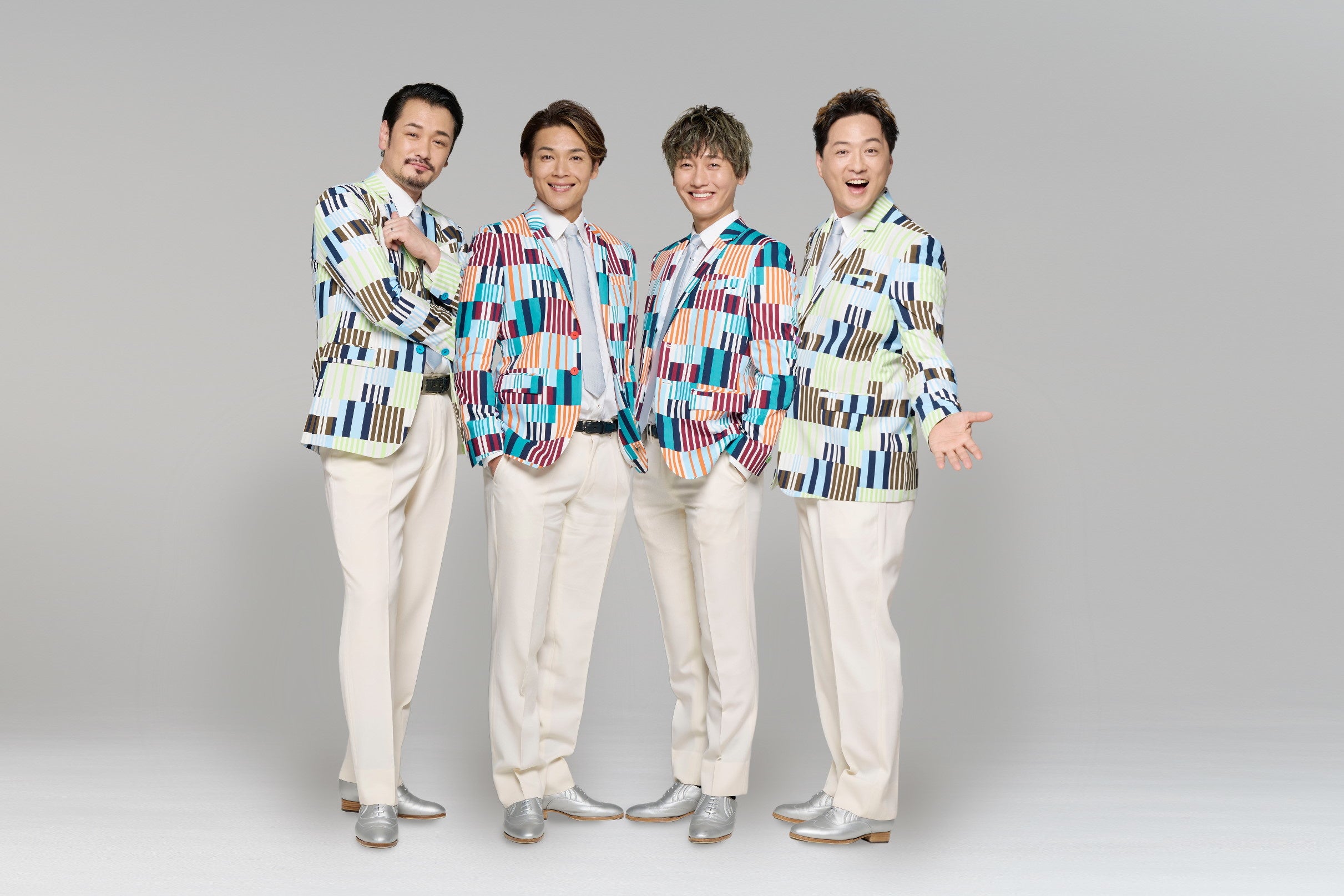 純烈鏡　小田井さん居ます。4人 ホテルクリスタルパレス】4人が揃う貴重なライブショー「純烈サマー