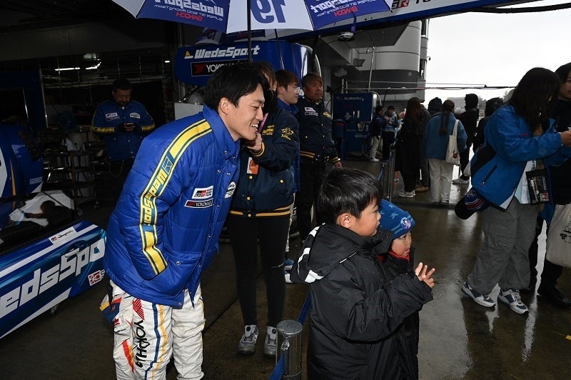 ピットビューイング